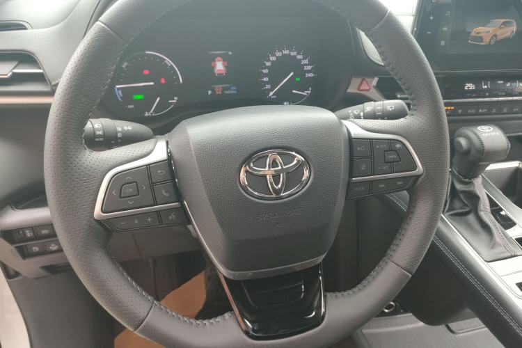 Used Toyota SIENNA 2024 2.5L Hybrid Four-Wheel Drive Prestige Edition