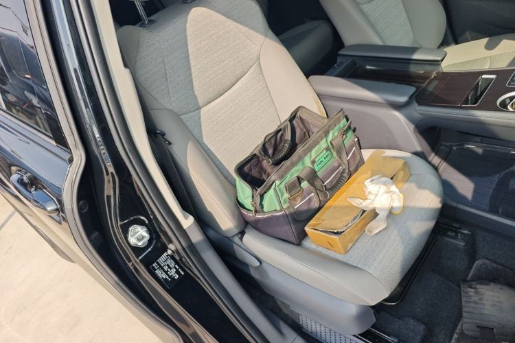 Used Toyota Sienna 2023 2.5L Hybrid Comfort Edition