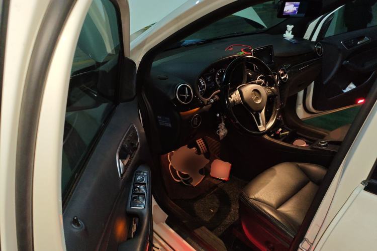 Used Mercedes-Benz B-Class 2013 B 260
