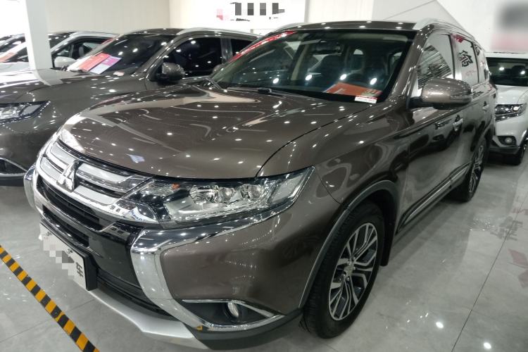 Used Mitsubishi Outlander 2018 2.4L 4x4 Elite Edition 5 Seats