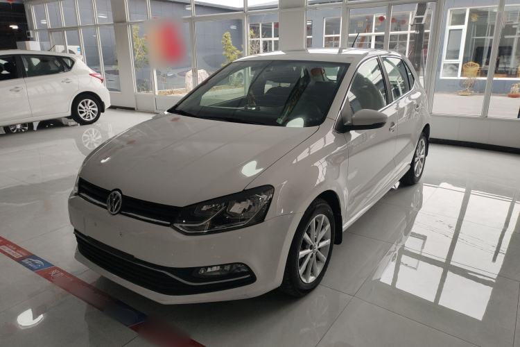 Used Volkswagen Polo 2016 1.6L Automatic Comfort Model

