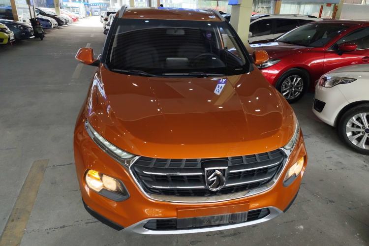 Used Baojun 510 2017 1.5L Manual Fashion Model
