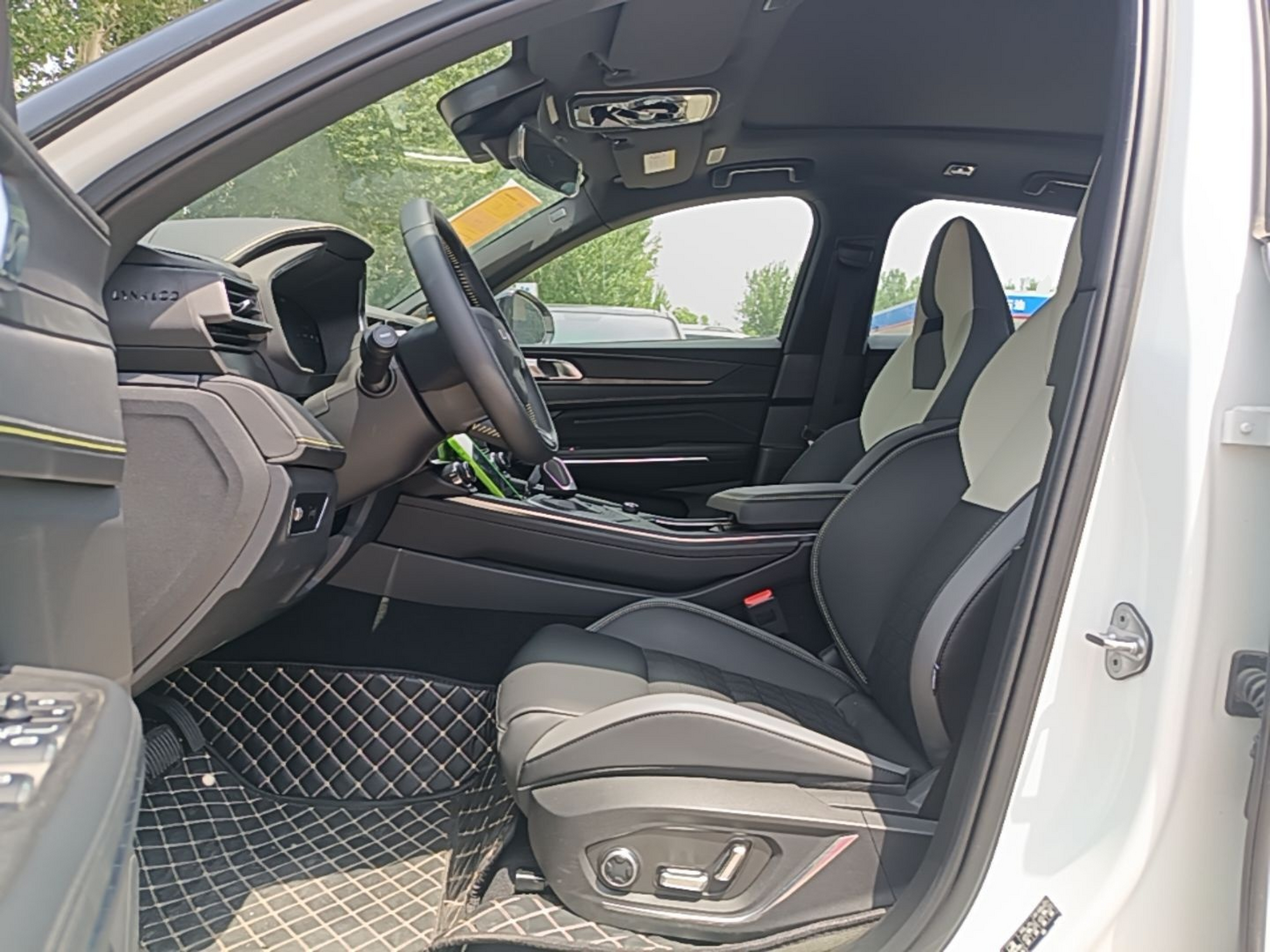 Avant de la voiture