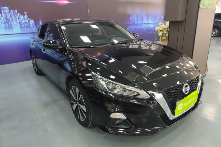 Used Nissan Teana 2021 2.0L XL Comfort Edition Front Right 45 Deg