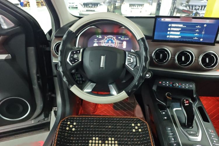 Used Wey VV6 2021 2.0T Two-Wheel Drive Smart Protection+
