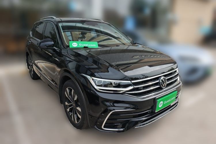 Used Volkswagen Tiguan L 2024 330TSI Automatic Two-Wheel Drive R-Line Enhanced Edition
