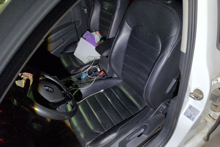 Used Volkswagen Golf 2015 1.4TSI Automatic Luxury Model
