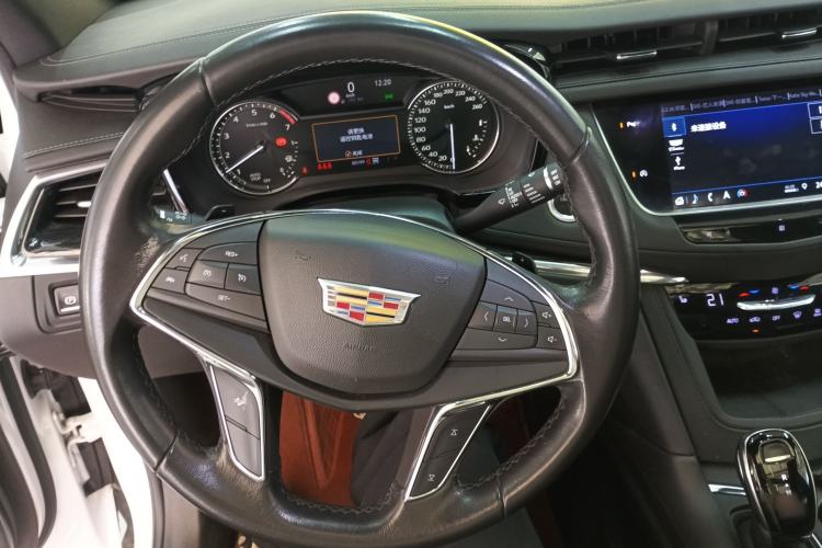 Used Cadillac XT5 2020 28T Four-Wheel Drive Luxury Version