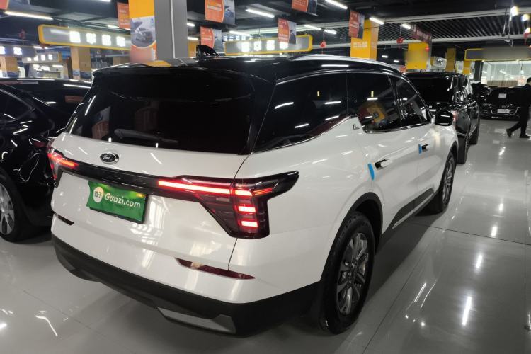 Used Ford Edge 2025 Ford Explorer L 2.0T EcoBoost Two-Wheel Drive 7-Seater Fashion Edition
