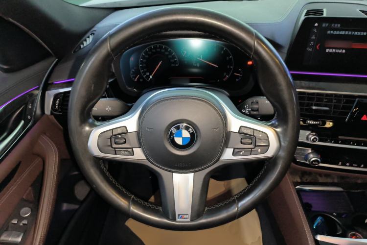 Used BMW 5 Series 2019 525Li M Sport Package Steering Wheel