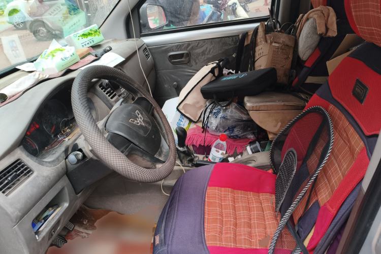 Used Wuling Rongguang V 2016 1.2L Practical Version
