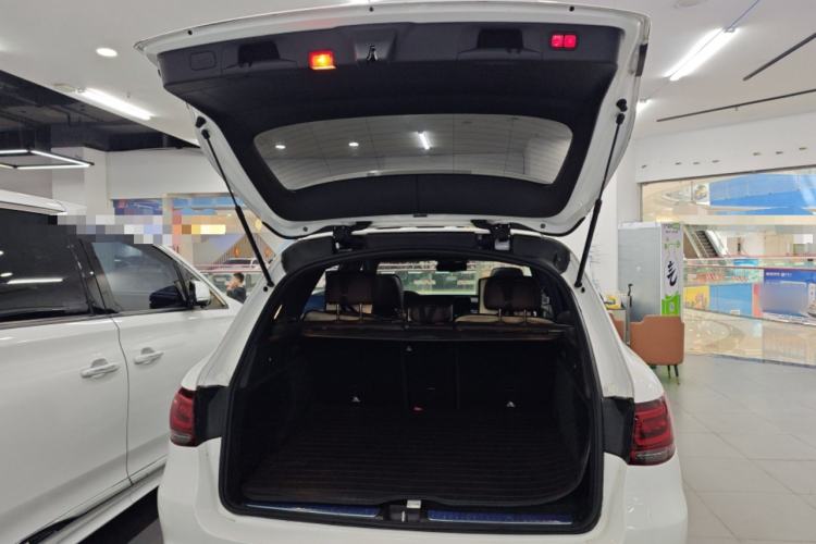 Used Mercedes-Benz GLC 2022 Refreshed GLC 300 L 4MATIC Dynamic Edition Trunk