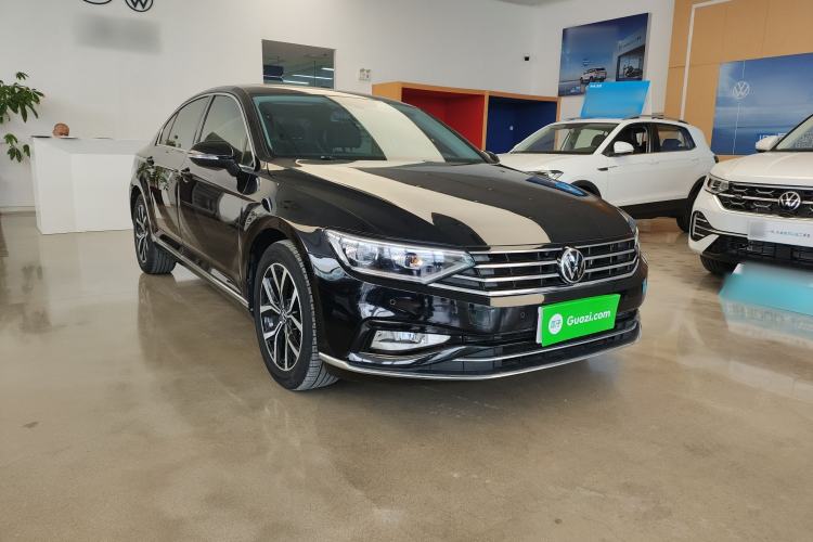 Used Volkswagen Magotan 2020 330TSI DSG Leading Model Exterior 1