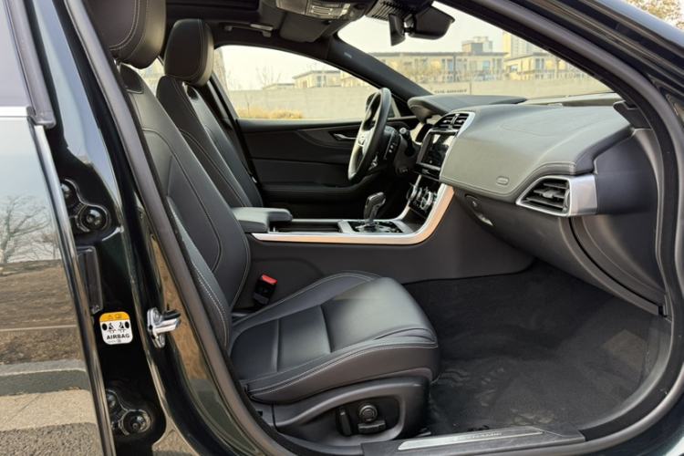 Used Jaguar XEL 2022 2.0T 250 PS R-DYNAMIC S Advanced Sport Edition
