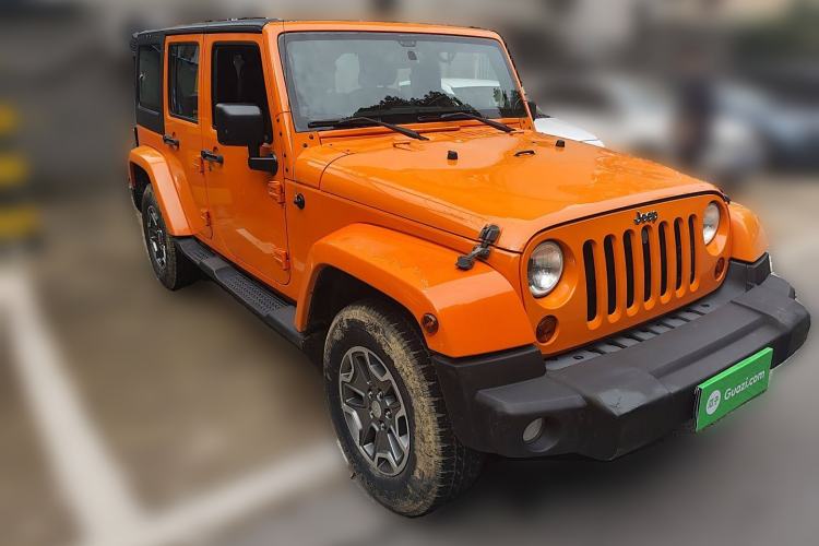Used Jeep Wrangler 2013 3.6L Sahara Four-Door Edition
