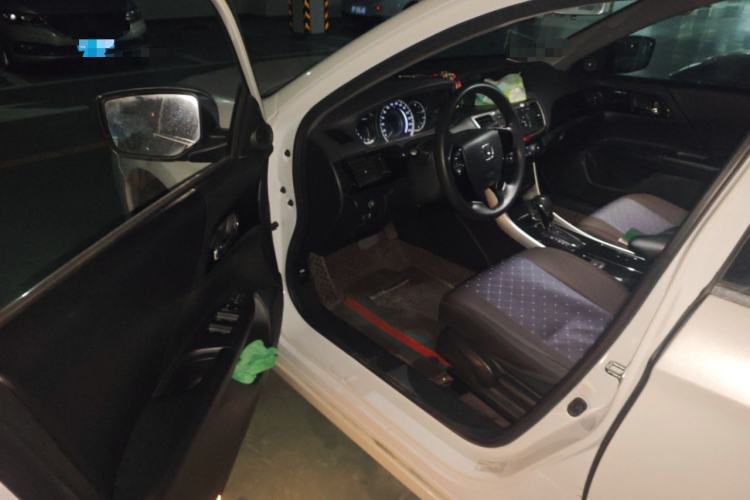 Used Honda Accord 2016 2.0L Comfort Edition
