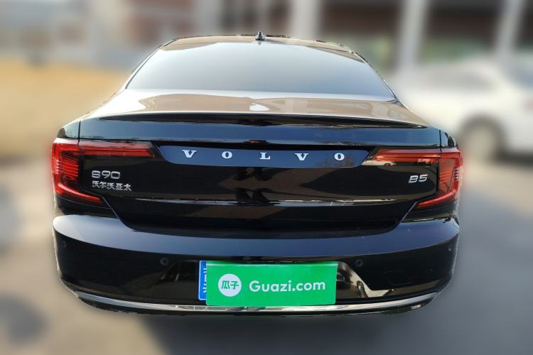 Used Volvo S90 2023 B5 Zhiyuan Luxury Edition Rear