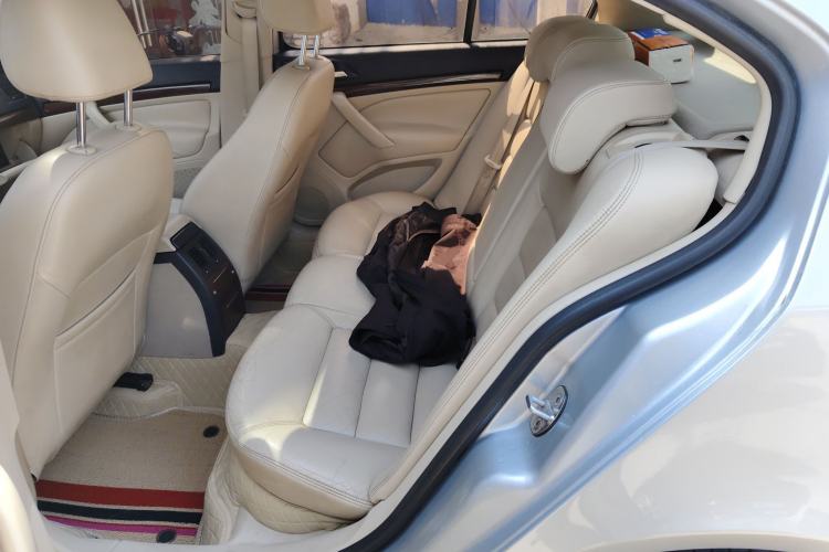 Used Skoda Octavia 2010 1.4 TSI Manual Yijun Edition
