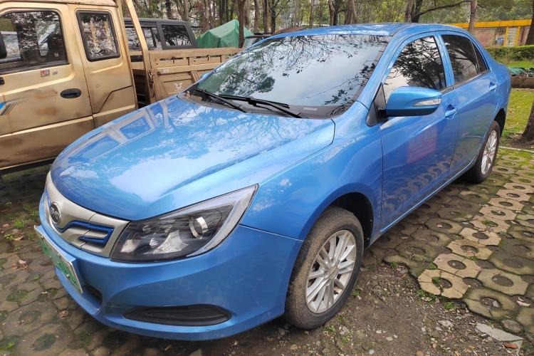 Used BYD e5 2017 300 Prestige Edition