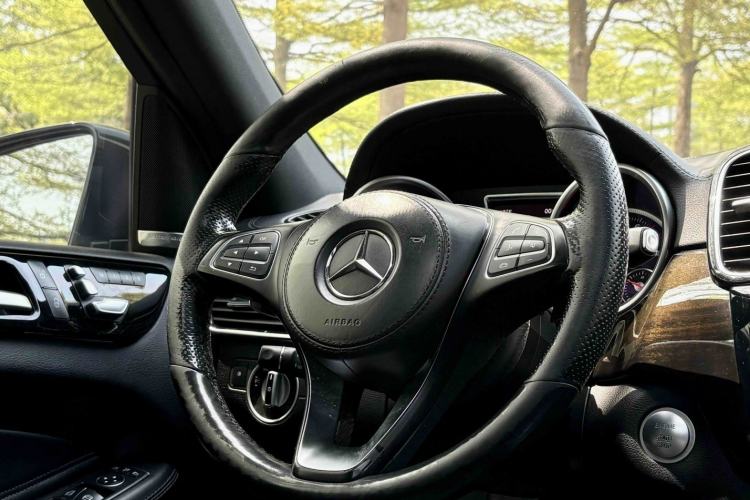 Used Mercedes-Benz GLS-Class 2017 GLS450 Middle East version
