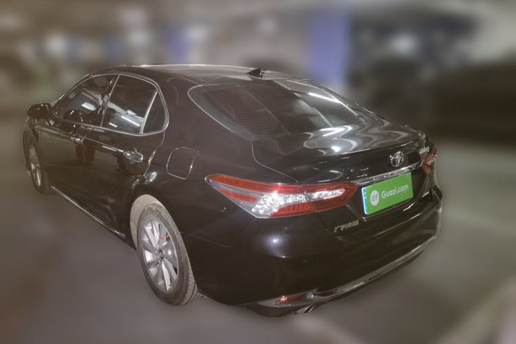 Used Toyota Camry 2023 2.0G Luxury Edition