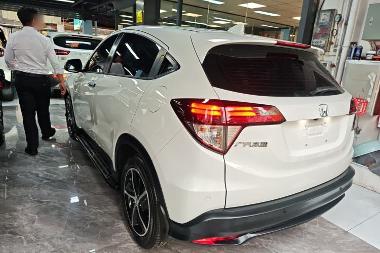 Used Honda Vezel 2020 1.5L CVT Luxury Edition