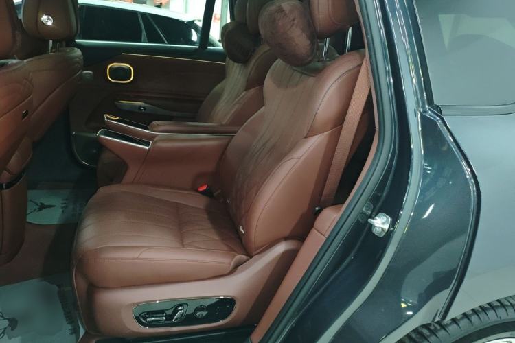 Used Hyptec HL 2025 700 Ultra Six-Seater All-Wheel-Drive LiDAR Version
