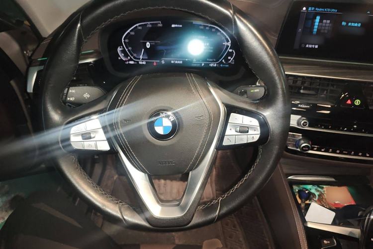 Used BMW 5 Series New Energy 2020 Mileage Upgrade Version 530Le Luxury Package
