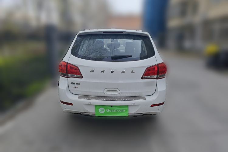 Used Haval H6 2015 Upgraded Model 1.5T Manual Two-Wheel Drive Elite Version
