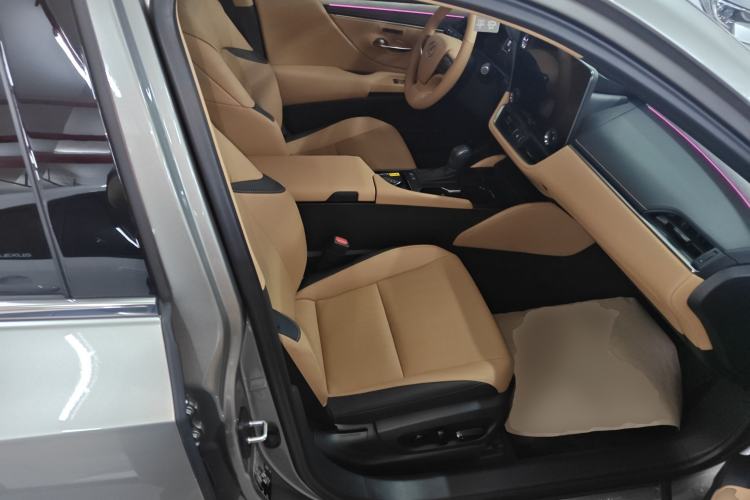 Used Lexus ES 2025 200 Premium Edition