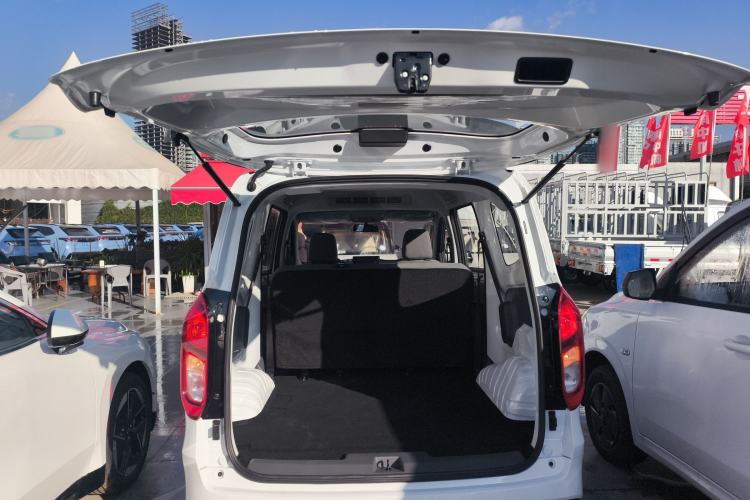 Used Wuling Hongguang New Energy 2025 Extended-Range Hybrid 50 km Standard Version