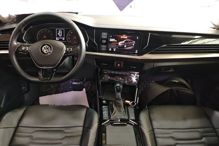 Used Volkswagen Passat 2019 330TSI Elite Edition China VI
