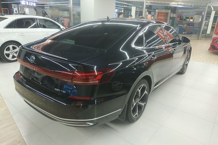 Used Volkswagen Passat 2025 Outstanding Model 380TSI Starry Dragon Edition Rear Right 45 Deg