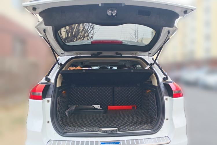 Used Geely Auto Emgrand X7 Sport 2016 1.8TD Automatic All-Wheel-Drive ZhiZun Edition