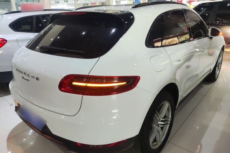 Used Porsche Macan 2014 Macan 2.0T
