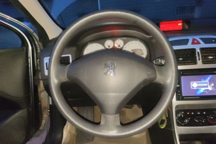 Used Peugeot 307 2010 Hatchback 1.6L Manual Comfort Edition Steering Wheel