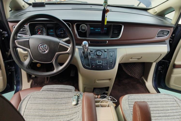 Used Buick GL8 2014 2.4L CT Luxury Business Comfort Edition Center Console