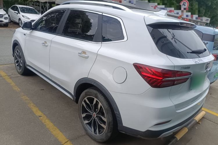 Used Roewe RX5 2018 20T Two-Wheel Drive Manual Internet Smart Edition