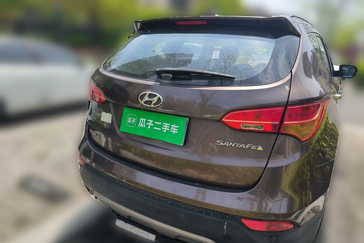 Used Hyundai Santa Fe 2015 2.0T Automatic Two-Wheel Drive Smart Version 5 Seats Rear