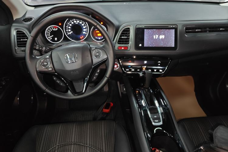 Used Honda Vezel 2015 1.8L CVT 2WD Luxury Model