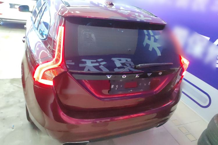 Used Volvo V60 2016 T5 Zhiya Edition