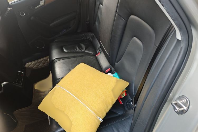 Used Audi A4L 2016 35 TFSI Collection Edition S line Luxury Model Interior 4