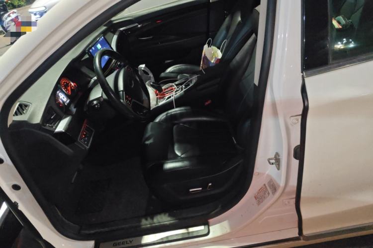 Used Geely Auto Emgrand GT 2015 1.8T Comfort Model
