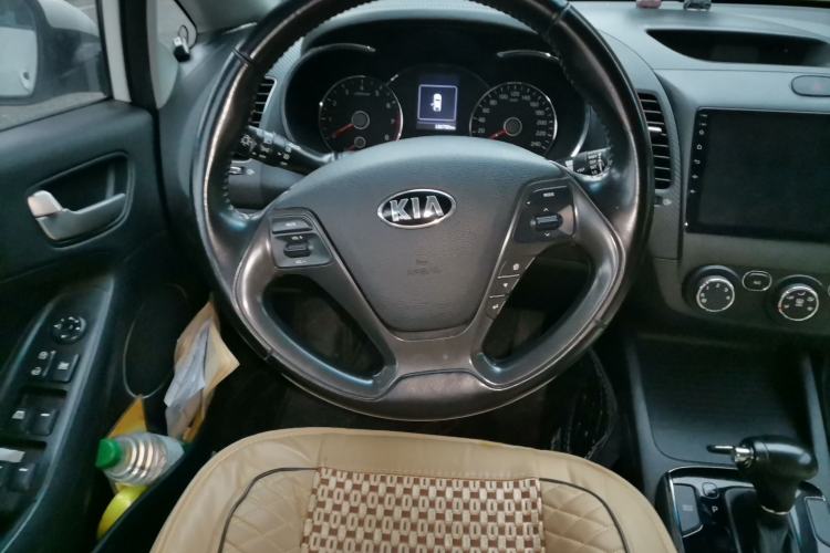 Used Kia K3 2016 1.6L Automatic GLS Steering Wheel