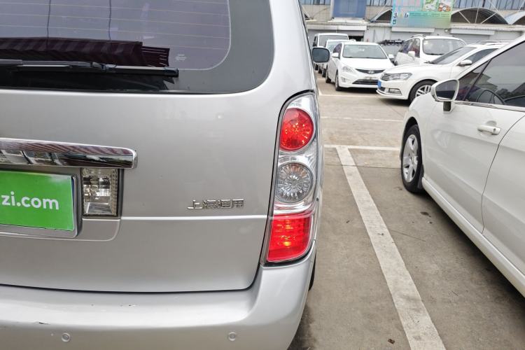 Used Buick GL8 2014 2.4L Classic Edition Right Rear Taillight