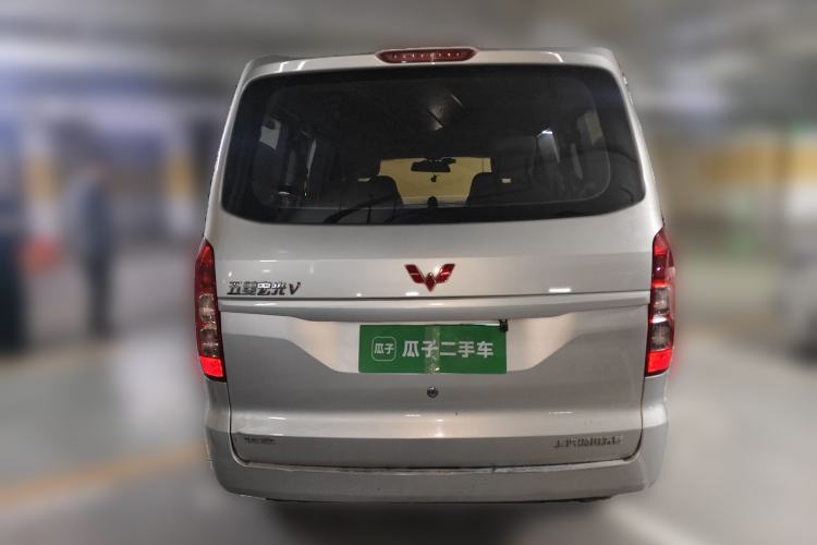Used Wuling Hongguang V 2021 1.5L Refreshed Enjoyment Edition LAR
