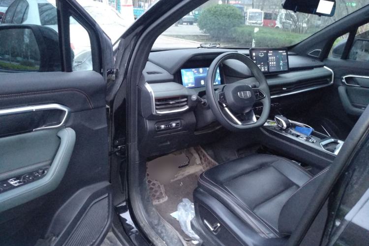 Used Geely Auto Haoyue L 2023 2.0T DCT Prestige Edition