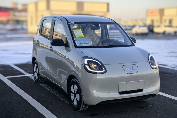 Used Wuling Hongguang MINIEV 2025 Four-Door Version Advanced Edition
