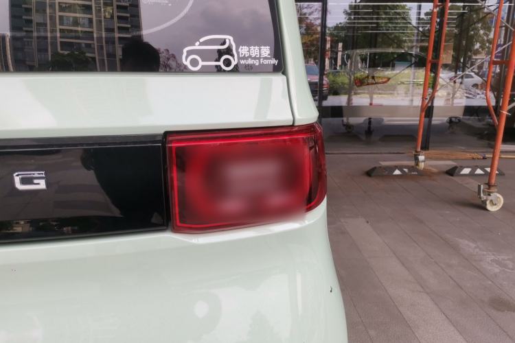 Used Wuling Hongguang MINIEV 2022 Macaron Premium Model – Lithium Iron Phosphate
