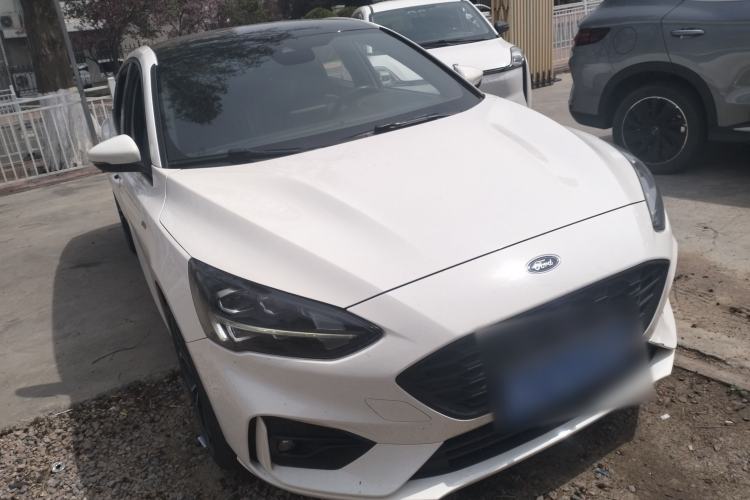 Used Ford Focus 2020 Sedan EcoBoost 180 Automatic ST Line Front Right 45 Deg